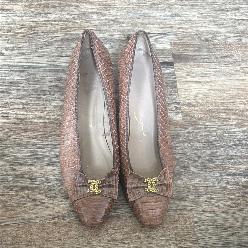 Elegant Brown Women's Shoes